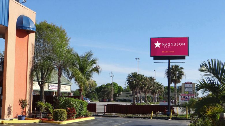 <b>Magnuson Hotel Bradenton Exterior</b>. Images powered by <a href="https://www.leonardoworldwide.com/" title="Leonardo Worldwide" target="_blank">Leonardo</a>.