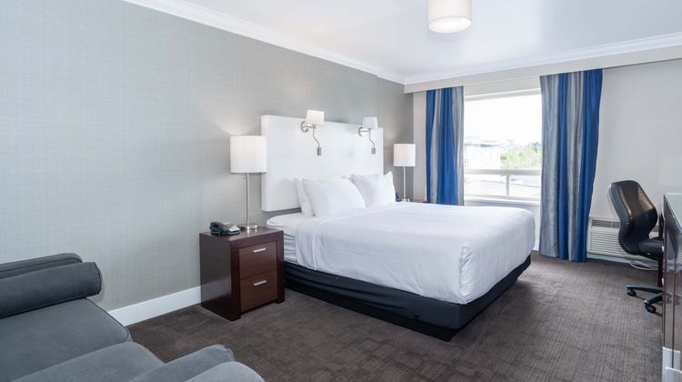 Sandman Signature Hotel Room