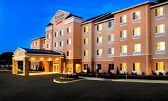 Fairfield Inn & Suites Watertown
