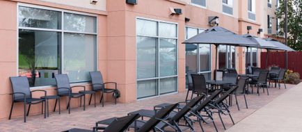 Fairfield Inn & Suites Parmer Lane Exterior