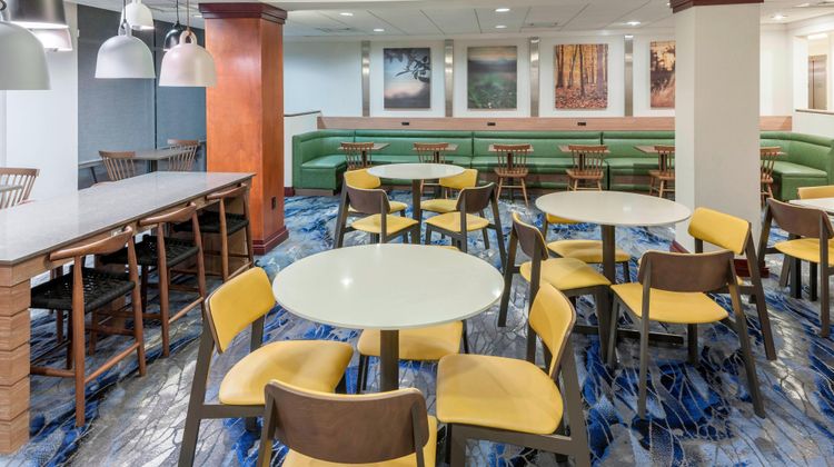 Fairfield Inn & Suites Parmer Lane Restaurant
