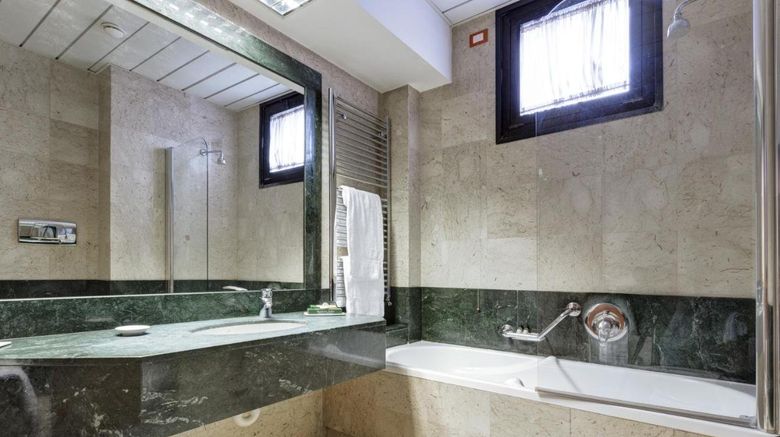 <b>Borgo Palace Hotel Room</b>. Images powered by <a href="https://www.leonardoworldwide.com/" title="Leonardo Worldwide" target="_blank">Leonardo</a>.