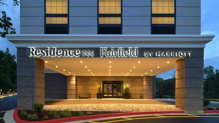 Fairfield Inn & Suites by Marriott Exterior