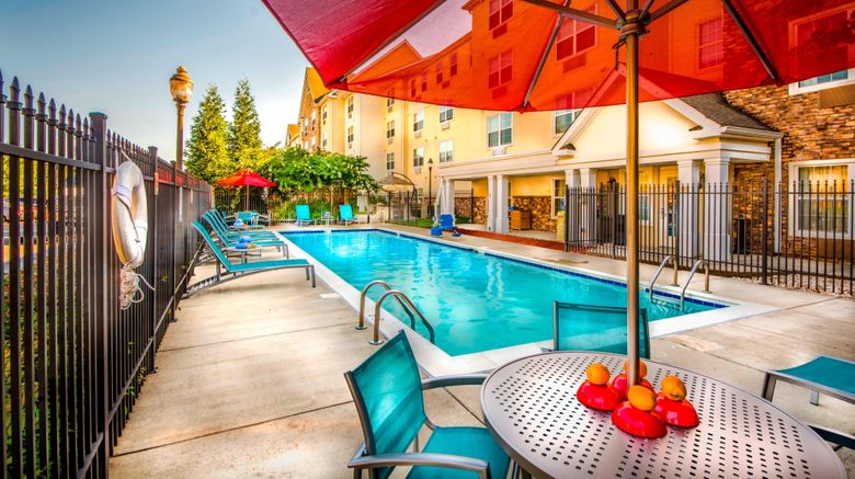 <b>TownePlace Suites Baltimore BWI Airport Pool</b>. Images powered by <a href="https://www.leonardoworldwide.com/" title="Leonardo Worldwide" target="_blank">Leonardo</a>.