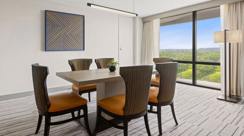 <b>Marriott Saddle Brook Suite</b>. Images powered by <a href="https://www.leonardoworldwide.com/" title="Leonardo Worldwide" target="_blank">Leonardo</a>.