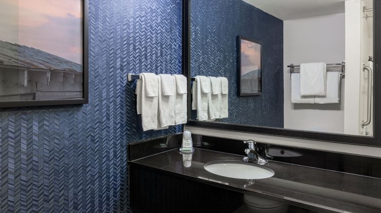 <b>Fairfield Inn & Suites Smithfield Room</b>. Images powered by <a href="https://www.leonardoworldwide.com/" title="Leonardo Worldwide" target="_blank">Leonardo</a>.