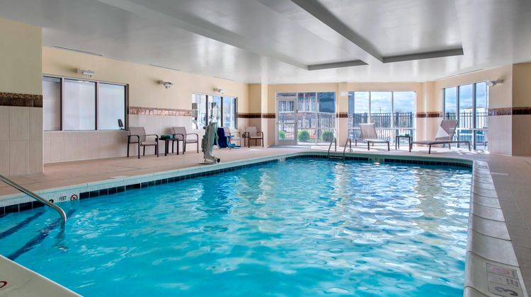 Courtyard Schenectady at Mohawk Harbor Pool
