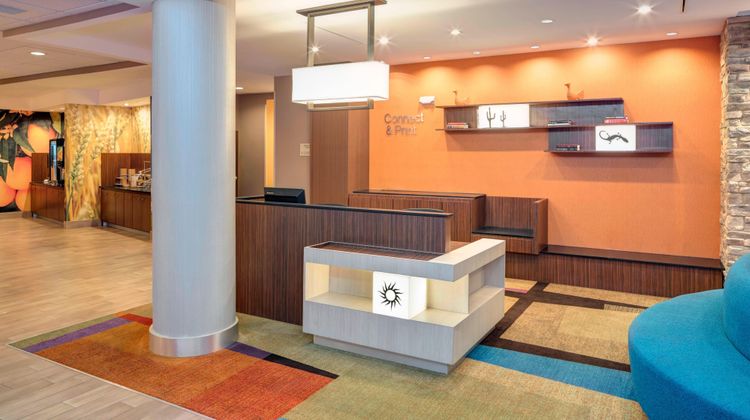 Fairfield Inn & Suites Houston Pasadena Lobby