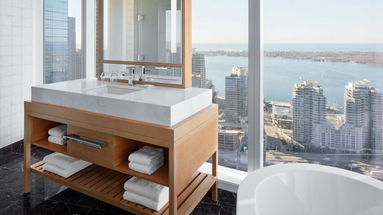 <b>Delta Hotels by Marriott Toronto Room</b>. Images powered by <a href="https://www.leonardoworldwide.com/" title="Leonardo Worldwide" target="_blank">Leonardo</a>.