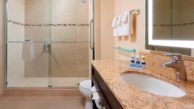<b>Fairfield Inn & Stes NY Midtwn Manhattan Room</b>. Images powered by <a href="https://www.leonardoworldwide.com/" title="Leonardo Worldwide" target="_blank">Leonardo</a>.
