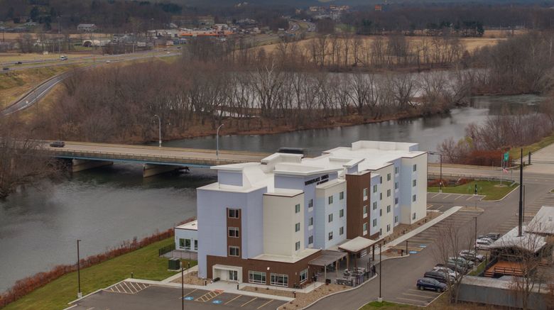 <b>TownePlace Suites New Philadelphia Exterior</b>. Images powered by <a href="https://www.leonardoworldwide.com/" title="Leonardo Worldwide" target="_blank">Leonardo</a>.