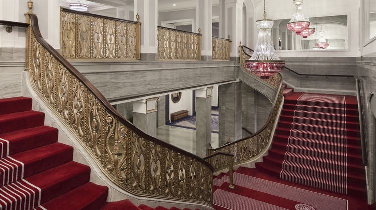 Hotel Cleveland, Autograph Collection Exterior