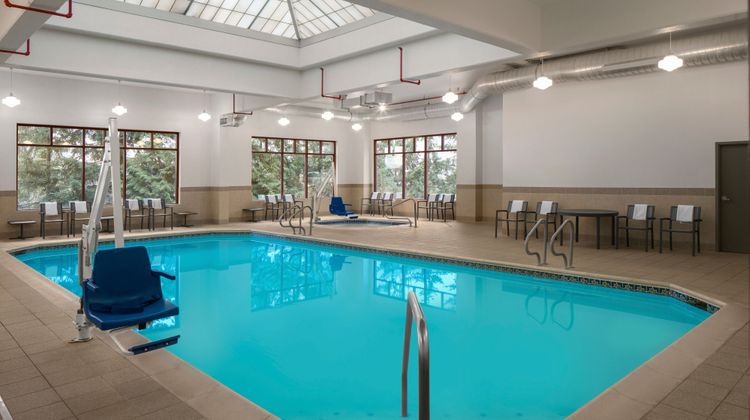Residence Inn Portland Riverplace Pool