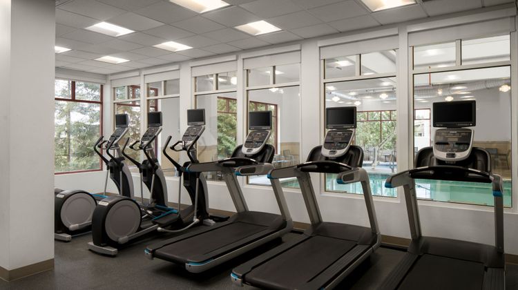 Residence Inn Portland Riverplace Recreation