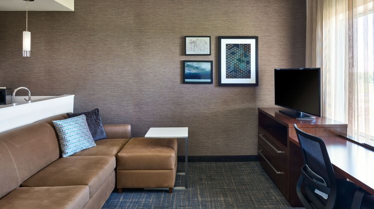 Residence Inn Murfree Marriott Room