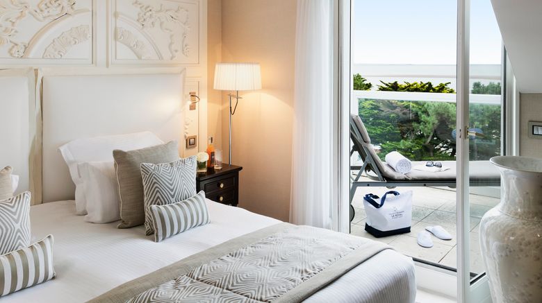 <b>Le Royal Thalasso Barriere Room</b>. Images powered by <a href="https://www.leonardoworldwide.com/" title="Leonardo Worldwide" target="_blank">Leonardo</a>.