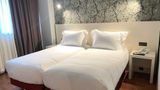 <b>Ah San Fermin Suites Room</b>. Images powered by <a href="https://www.leonardoworldwide.com/" title="Leonardo Worldwide" target="_blank">Leonardo</a>.