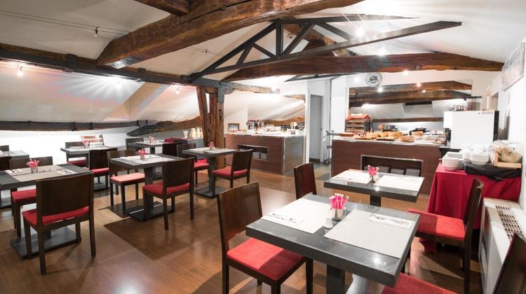 Petit Palace Arana Restaurant