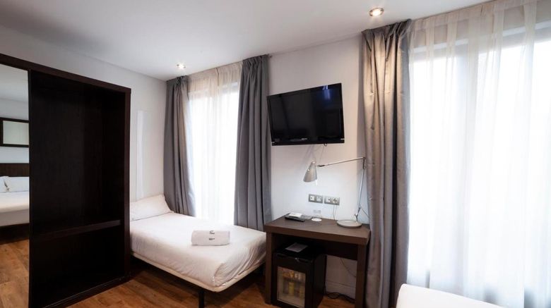 <b>Petit Palace Arana Room</b>. Images powered by <a href="https://www.leonardoworldwide.com/" title="Leonardo Worldwide" target="_blank">Leonardo</a>.