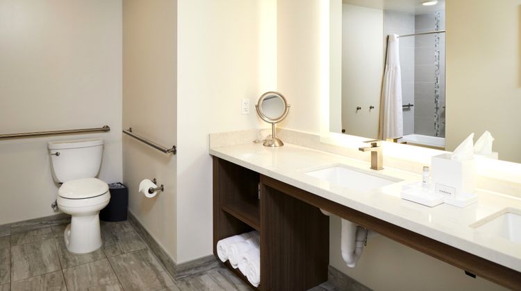 Legacy Resort Hotel & Spa Room