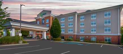 Holiday Inn Express Ooltewah Exterior