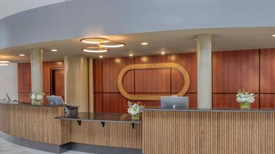 Crowne Plaza Indianapolis Airport