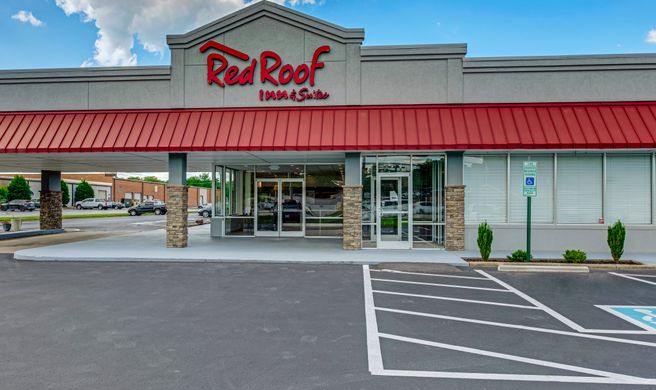 Red Roof Inn & Suites Wilkesboro Exterior