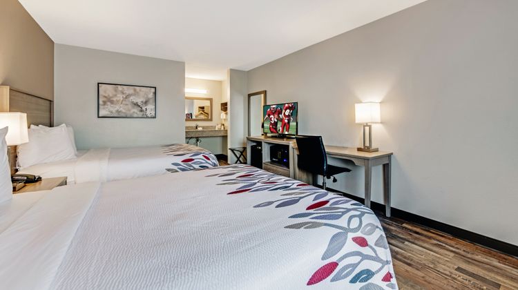 Red Roof Inn & Suites Wilkesboro Room