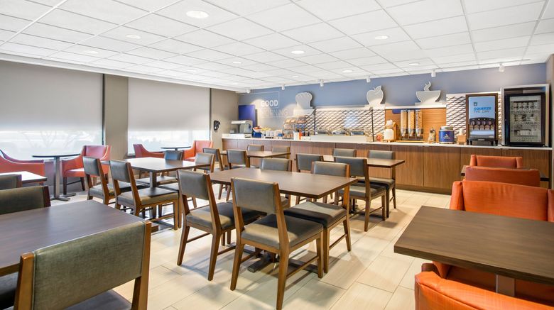 <b>Holiday Inn Express & Suites Restaurant</b>. Images powered by <a href="https://www.leonardoworldwide.com/" title="Leonardo Worldwide" target="_blank">Leonardo</a>.