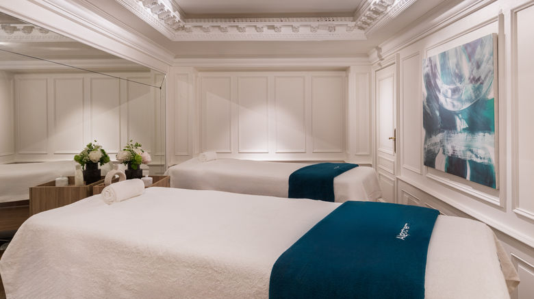 <b>InterContinental Paris Le Grand Hotel Spa</b>. Images powered by <a href="https://www.leonardoworldwide.com/" title="Leonardo Worldwide" target="_blank">Leonardo</a>.