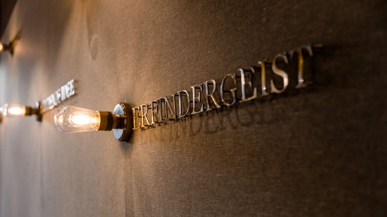 <b>Motel One Stuttgart-Feuerbach Lobby</b>. Images powered by <a href="https://www.leonardoworldwide.com/" title="Leonardo Worldwide" target="_blank">Leonardo</a>.