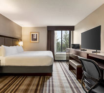 Holiday Inn Gaithersburg Room