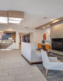 Holiday Inn Express Portland East