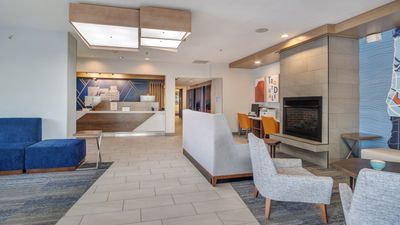 Holiday Inn Express Portland East