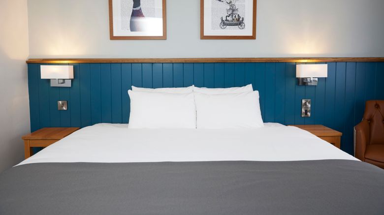 <b>The Bay Horse Room</b>. Images powered by <a href="https://www.leonardoworldwide.com/" title="Leonardo Worldwide" target="_blank">Leonardo</a>.