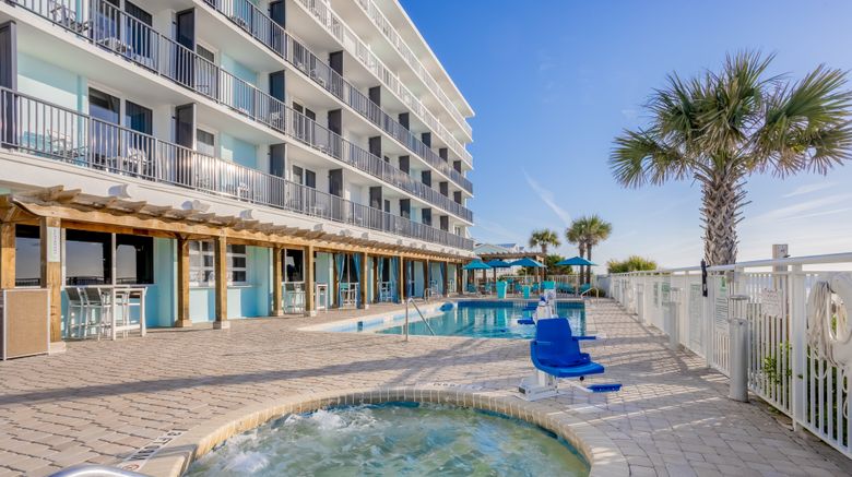 <b>Holiday Inn Resort Oceanfront-Surfside Pool</b>. Images powered by <a href="https://www.leonardoworldwide.com/" title="Leonardo Worldwide" target="_blank">Leonardo</a>.