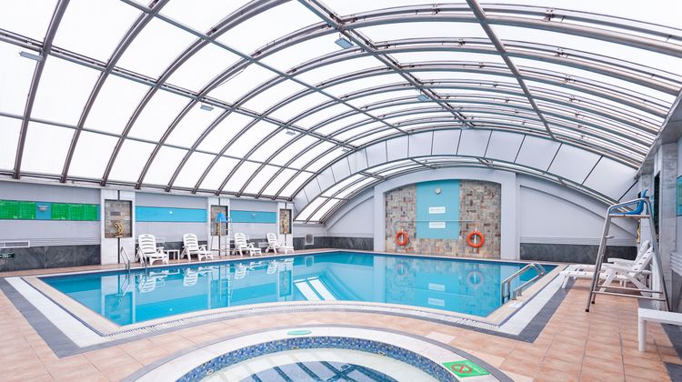 Holiday Inn Pool