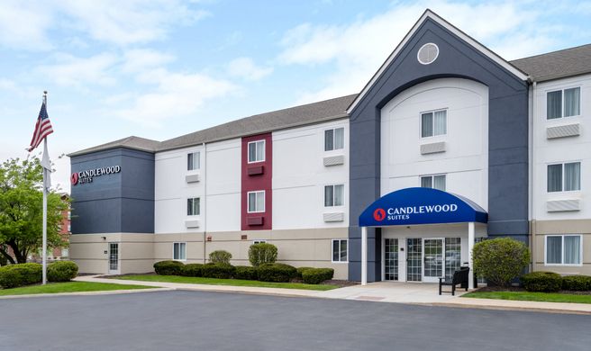 Candlewood Suites Exterior