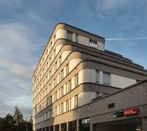 Holiday Inn the niu Sparrow Exterior