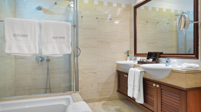 <b>Columbia Beach Resort, an SLH Hotel Room</b>. Images powered by <a href="https://www.leonardoworldwide.com/" title="Leonardo Worldwide" target="_blank">Leonardo</a>.
