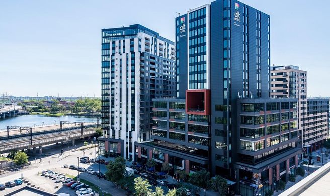 ALT Hotel Montreal Exterior