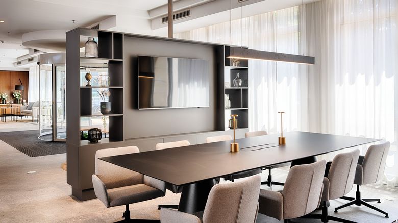 <b>Welcome Parkhotel Bochum Lobby</b>. Images powered by <a href="https://www.leonardoworldwide.com/" title="Leonardo Worldwide" target="_blank">Leonardo</a>.