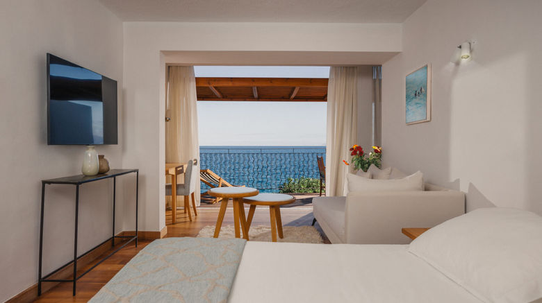 <b>St. Nicolas Bay Resort Hotel & Villas Suite</b>. Images powered by <a href="https://www.leonardoworldwide.com/" title="Leonardo Worldwide" target="_blank">Leonardo</a>.