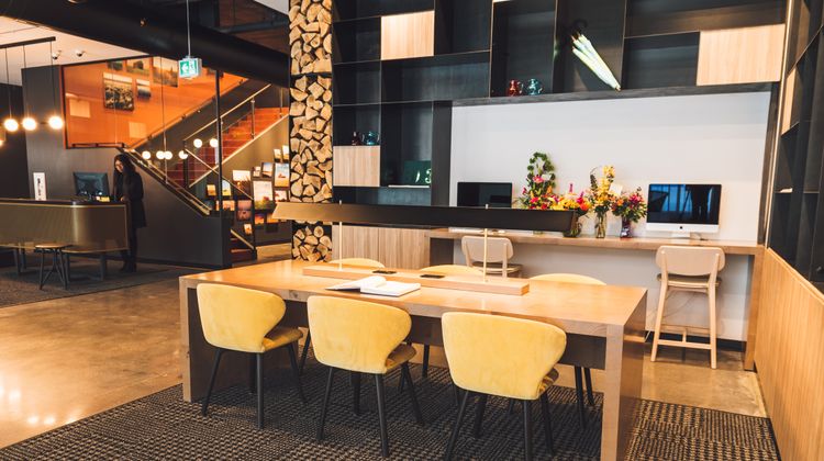 Alt Hotel Saskatoon Lobby