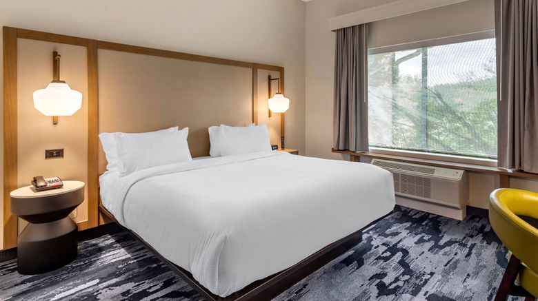 <b>Fairfield Inn & Suites Helen Room</b>. Images powered by <a href="https://www.leonardoworldwide.com/" title="Leonardo Worldwide" target="_blank">Leonardo</a>.