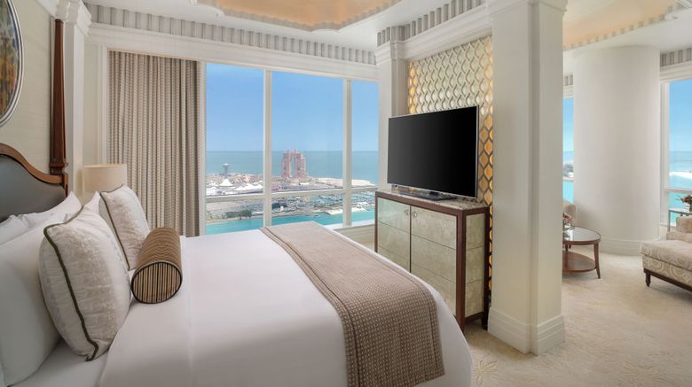 <b>The St. Regis Abu Dhabi Suite</b>. Images powered by <a href="https://www.leonardoworldwide.com/" title="Leonardo Worldwide" target="_blank">Leonardo</a>.