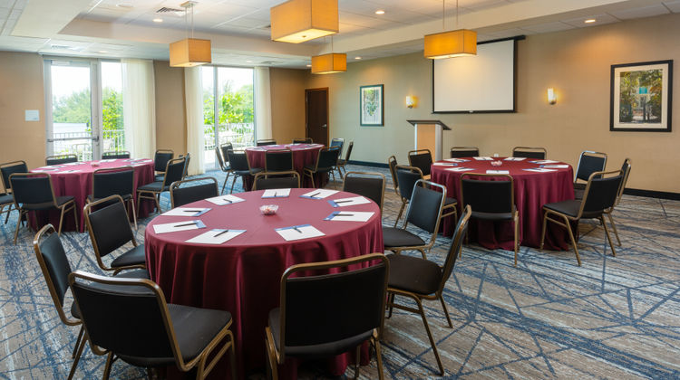Holiday Inn Exp Miami Arpt Blue Lagoon Meeting