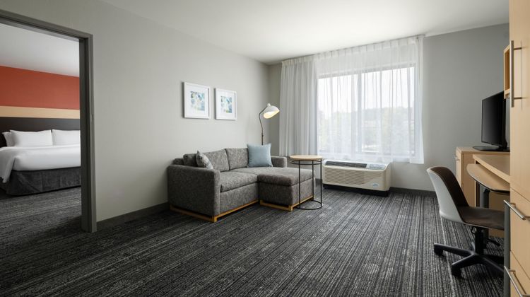 TownePlace Stes by Marriott NW-Harbison Room