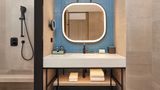<b>Four Points-Sheraton Shanghai Fengjing Room</b>. Images powered by <a href="https://www.leonardoworldwide.com/" title="Leonardo Worldwide" target="_blank">Leonardo</a>.