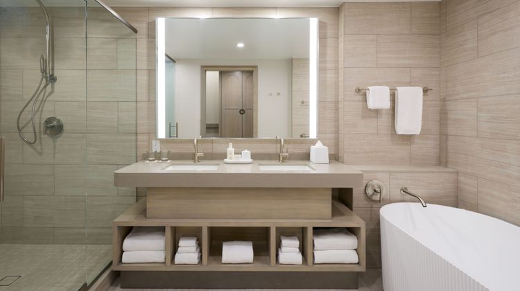 JW Marriott Beach Resort & Spa Room